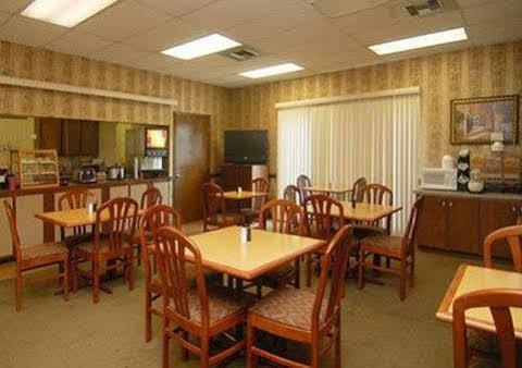 Executive Inn And Suites Enterprise Buitenkant foto