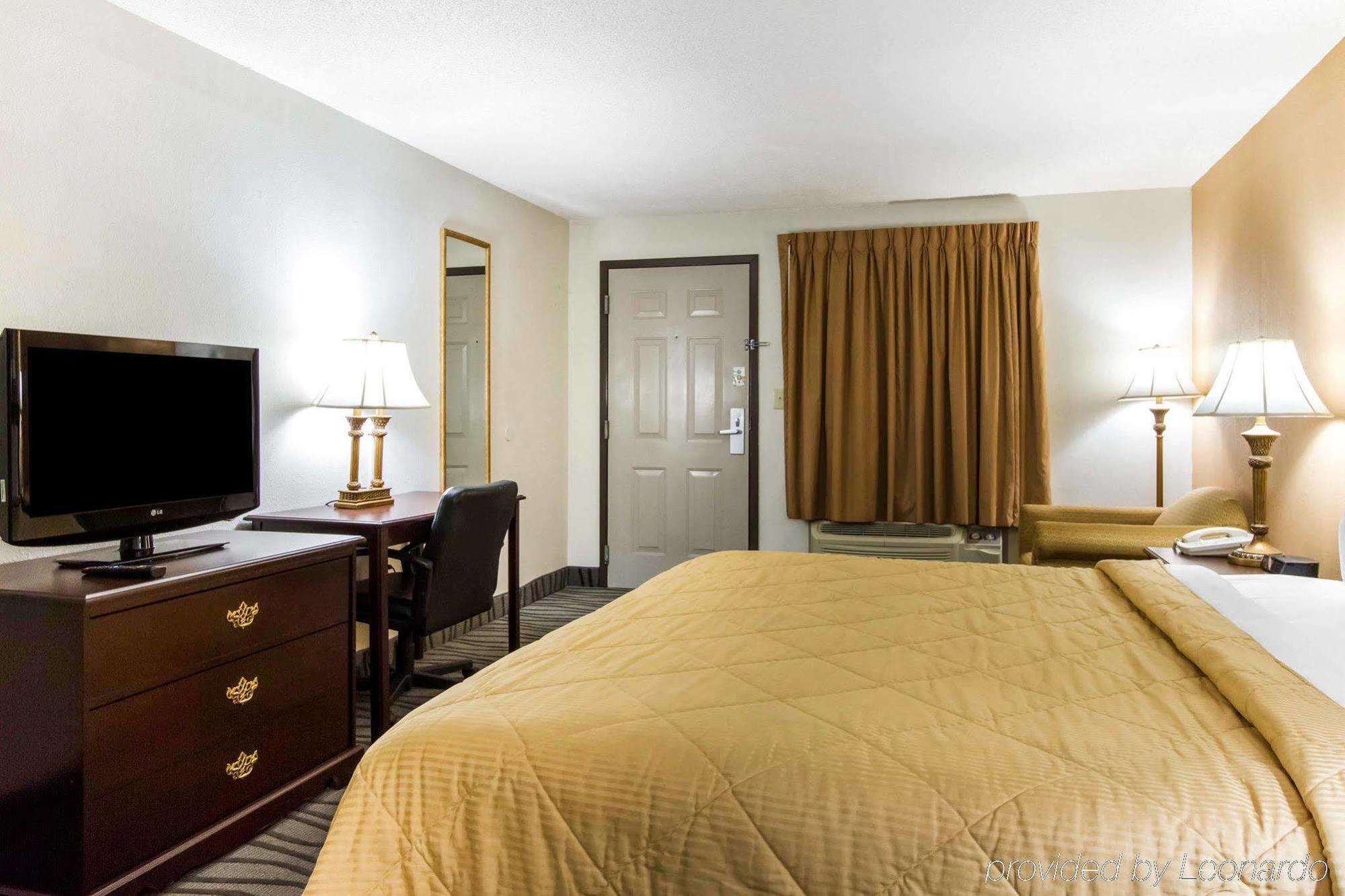 Executive Inn And Suites Enterprise Buitenkant foto